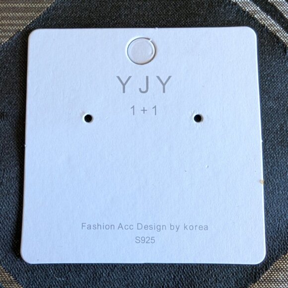 Gold Toned Ear Jacket Style Earrings - Picture 4 of 4